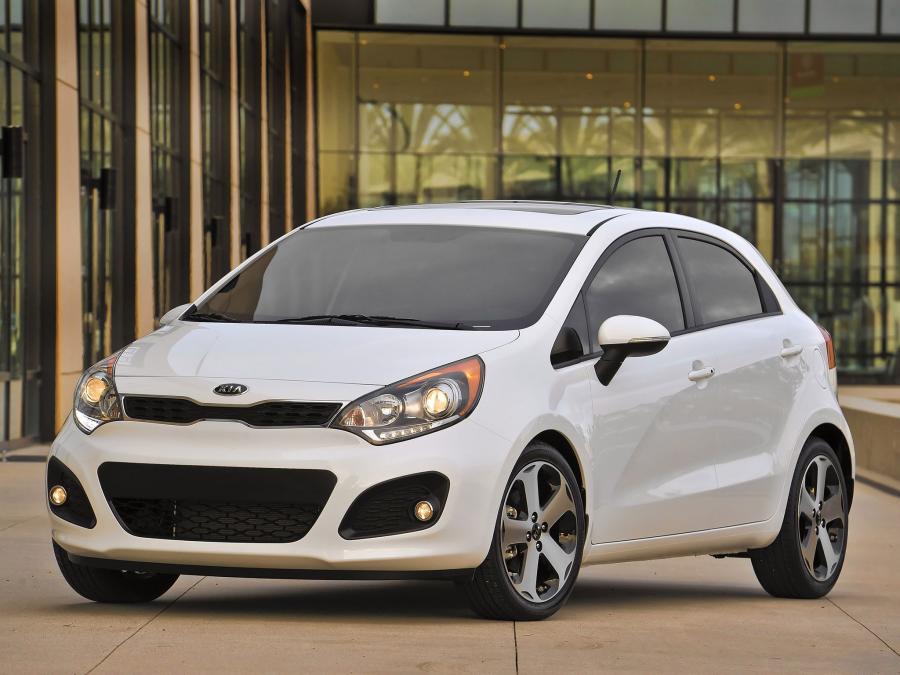  Kia Rio 5-Door 2011 года  (US) (фото 22 из 76)
